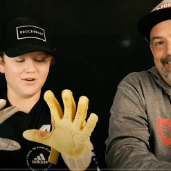 Bruce Bolt PREMIUM PRO Short Cuff Batting Gloves: GREEN -Cheap Baseball Bats Store BruceBoltVideo2 7696c040 009c 4f37 b84b 7a7790386893